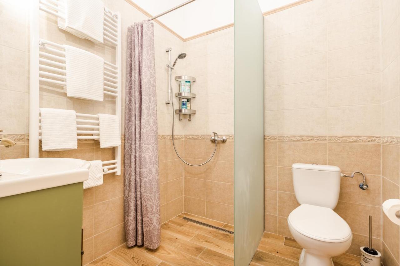 Provence Home - Citycenter, Tv, Washer, Coffee-Tea Budapest Bagian luar foto